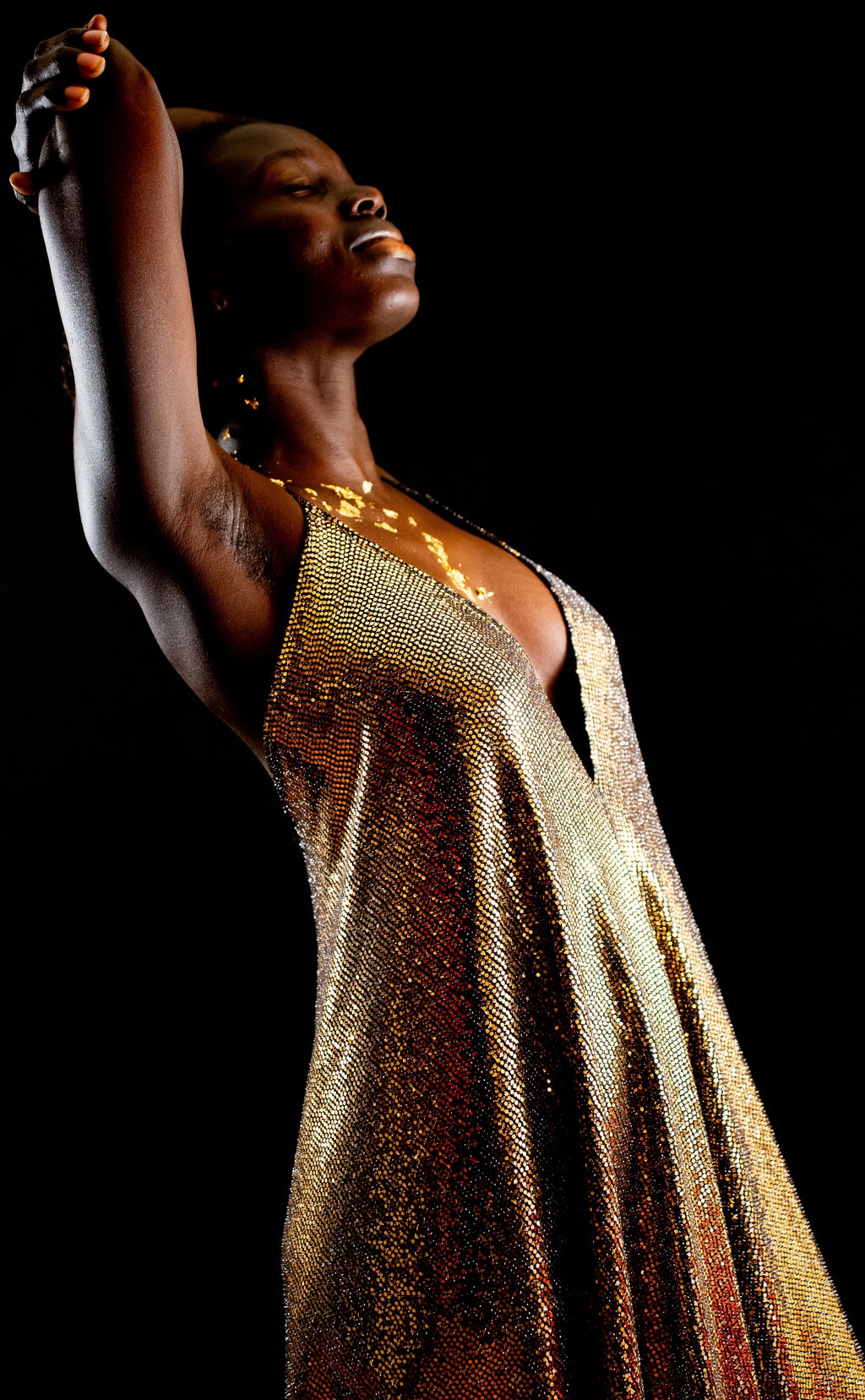 AIXKYZ : Robe de soirée en sequins or